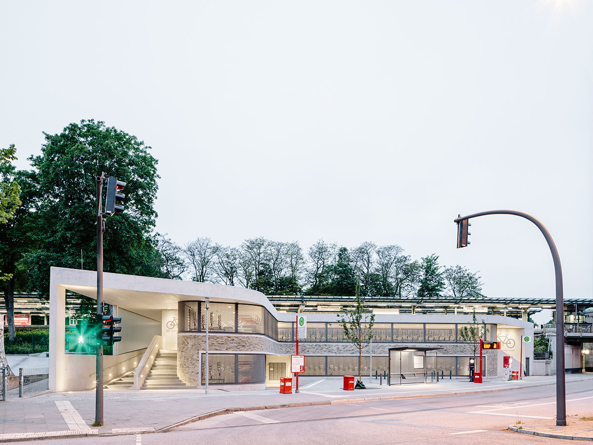 Fahrradparkhaus U-Bahn Kellinghusenstraße - 