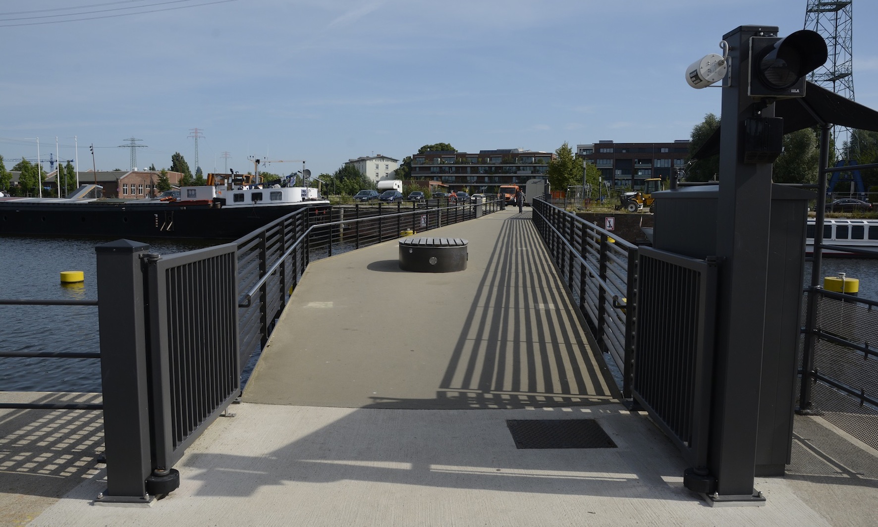 Zitadellenbrücke im Harburger Binnenhafen - 