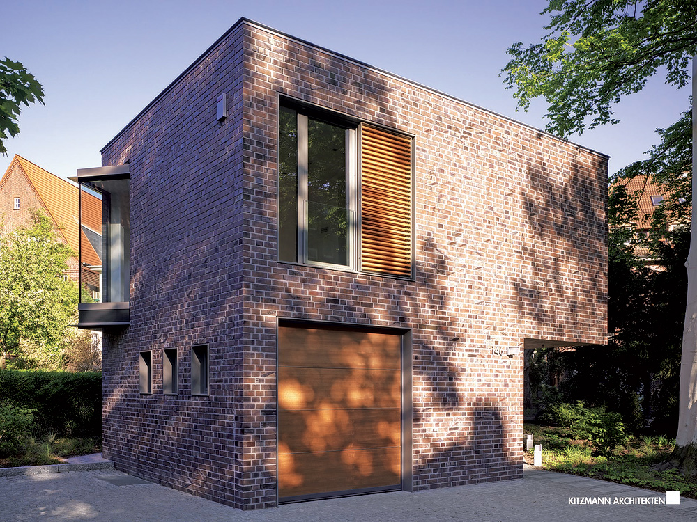 Wohn- und Praxishaus Dorotheenstraße 146 in Hamburg-Winterhude -