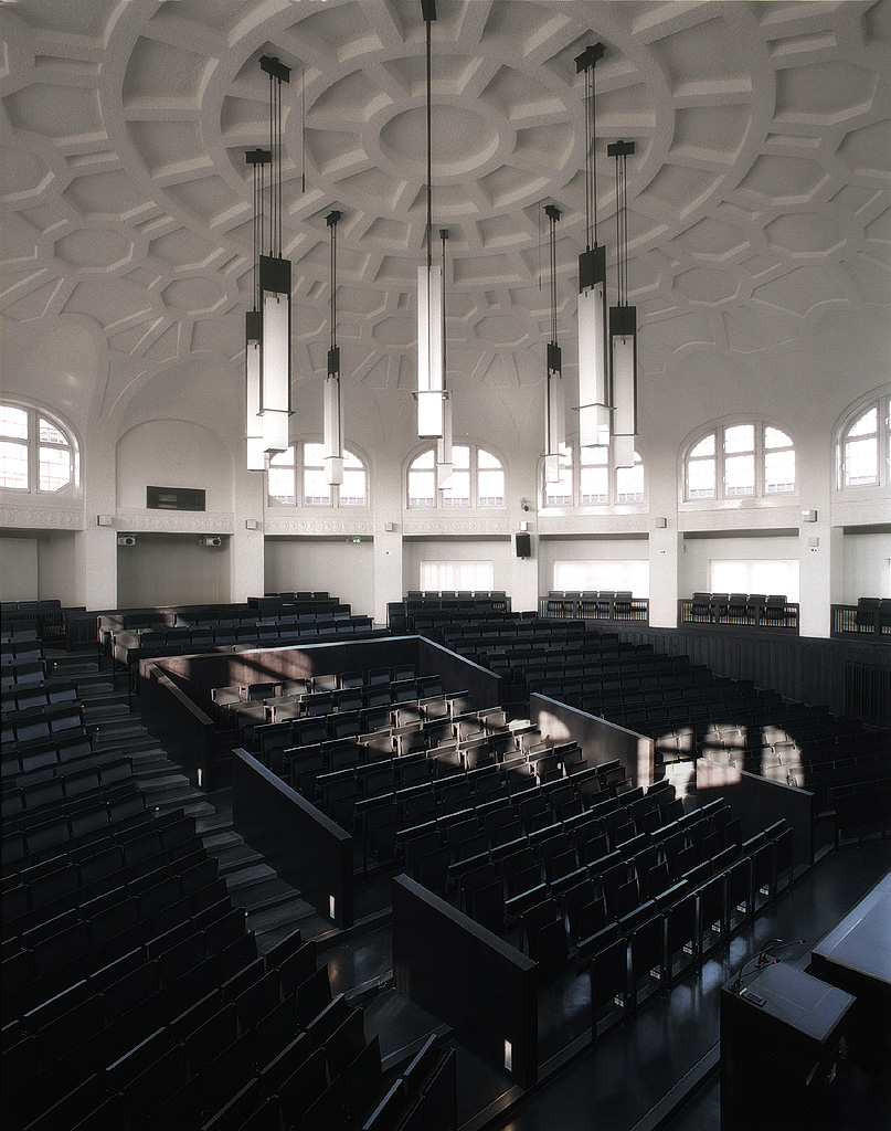 Modernisierung des Hauptgebäudes der Universität Hamburg - 